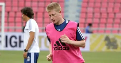 ‘Always angry’ – Ex-Chelsea man labels De Bruyne ‘bad trainer’ as he recalls bust-up with star